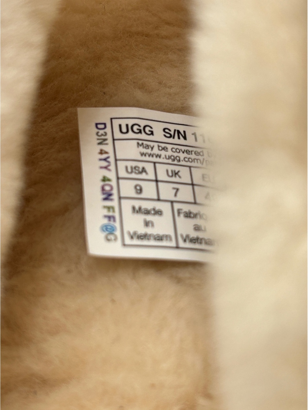 UGGS Ladies Bea Mary Jane Platform Clog, Blends Sherling & Peek-A-Boo Size 9 NIB - Picture 7 of 10